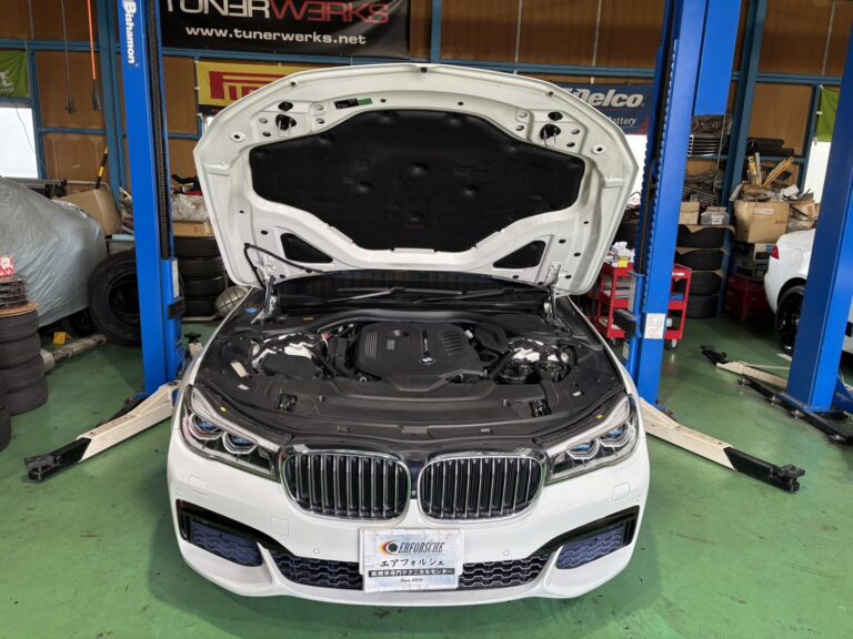 BMW  740 水漏れ警告灯点灯！！